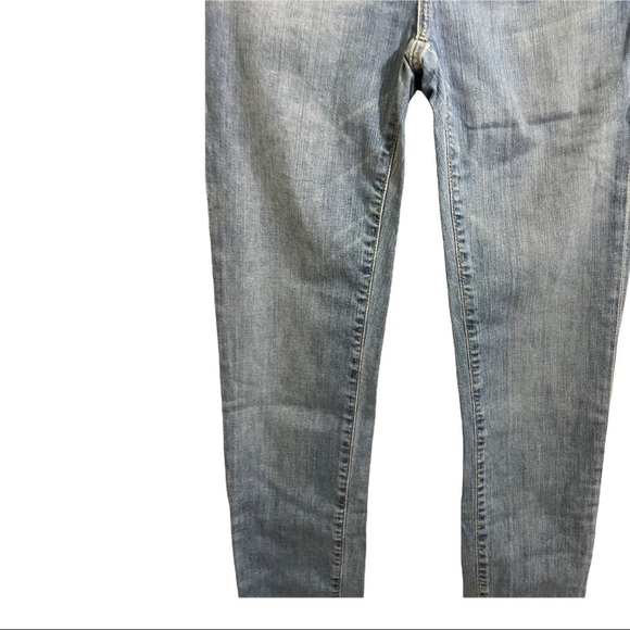 AG Adriano Goldschmied the stilt light wash jeans size 24R. - Picture 2 of 6